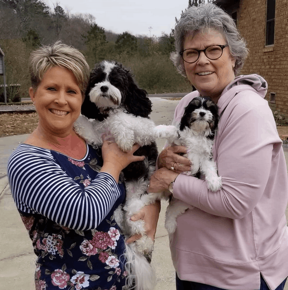 Familia feliz con Nala